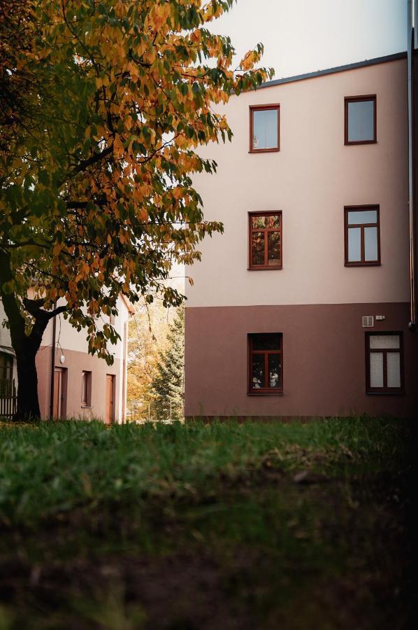 Nový Bor Apartmany Centrum מראה חיצוני תמונה