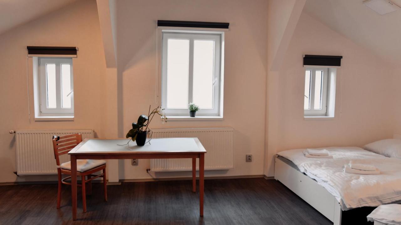 Nový Bor Apartmany Centrum מראה חיצוני תמונה