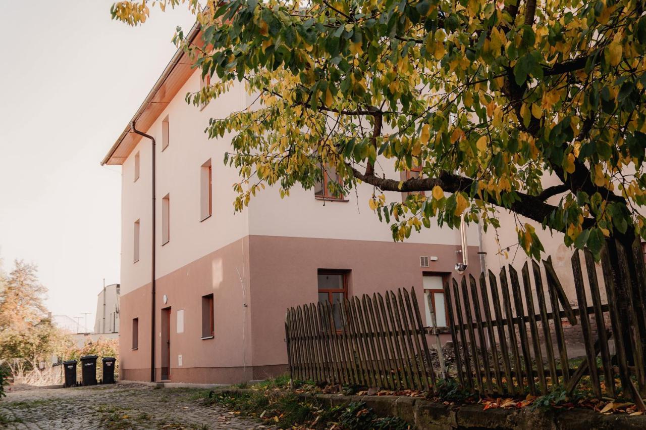 Nový Bor Apartmany Centrum מראה חיצוני תמונה